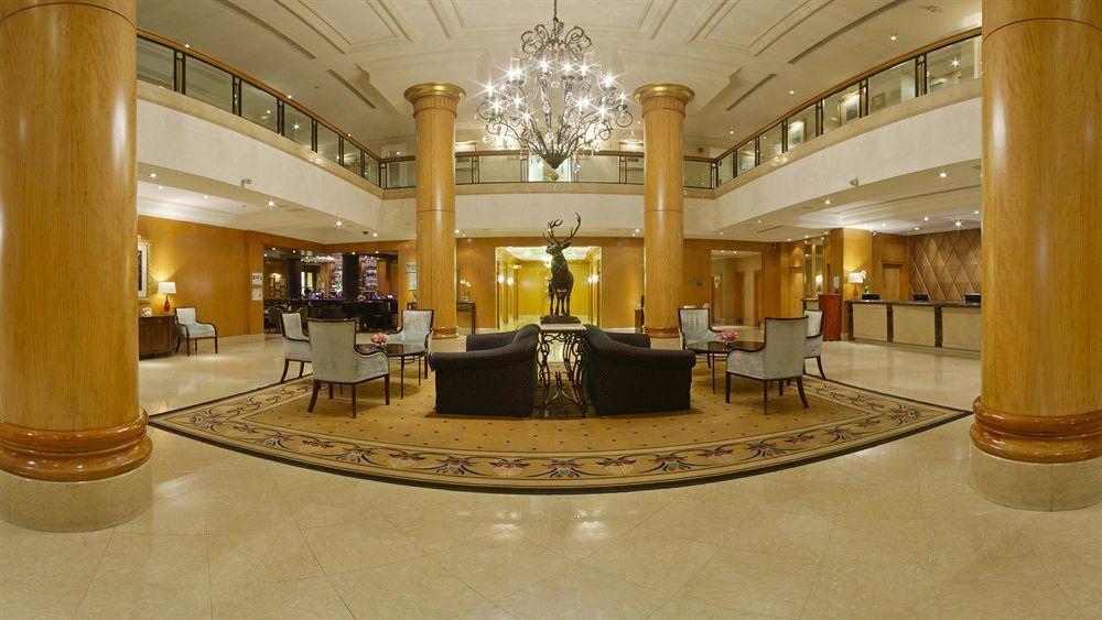 Millennium Gloucester Hotel Лондон Интерьер фото